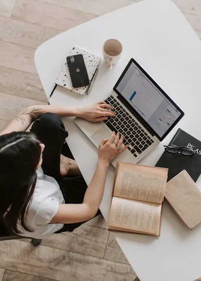 The Essential Guide to Taking Your Windsor Business Online: Digital Success with Minimal Effort